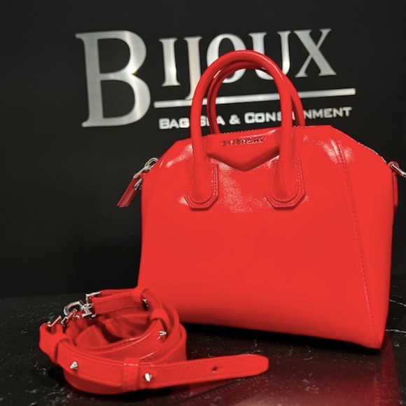Givenchy Mini Antigona Red XSOLDX - Picture 8 of 10